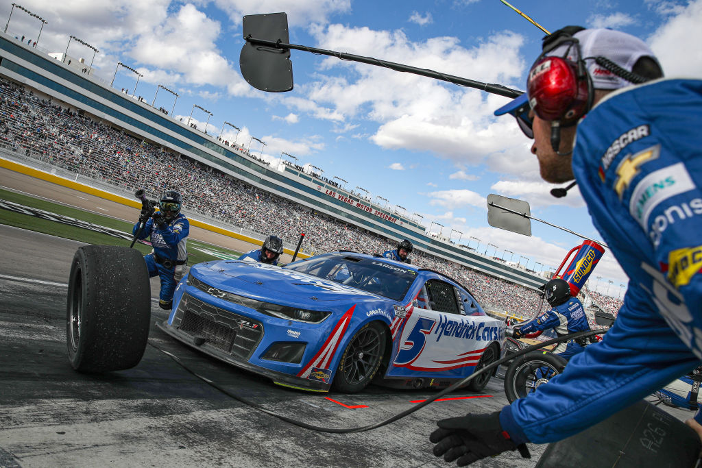 Tire management and lifecycle traceability based on embedded RFID tire tagging in NASCAR racing